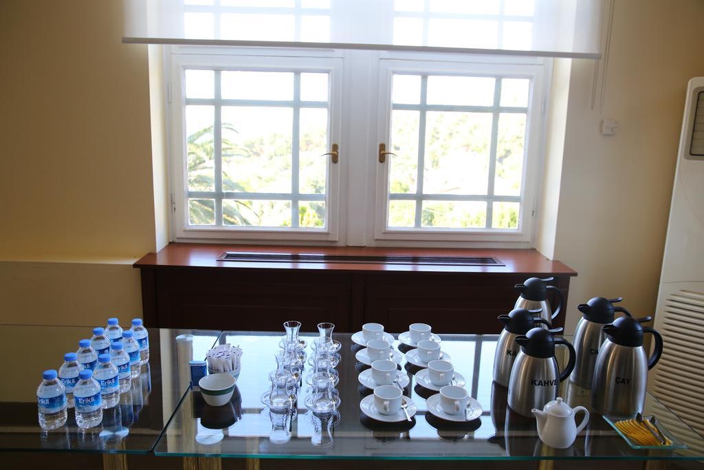 Merit Halki Palace Hotel Heybeliada Zewnętrze zdjęcie