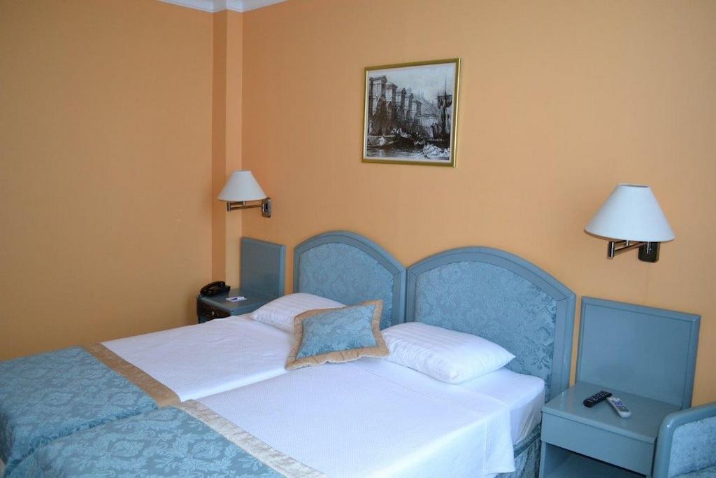 Merit Halki Palace Hotel Heybeliada Zewnętrze zdjęcie